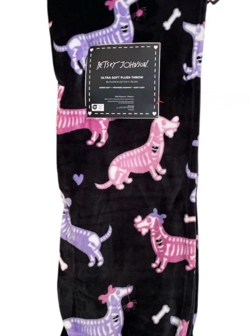 NEW Betsey Johnson Halloween Skeleton
Dachshund Doxie Soft Plush Throw Blanket